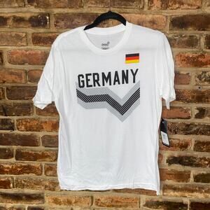 NWT Gen2 Boys Germany Soccer White Graphic Short Sleeve T-Shirt Youth Size XL